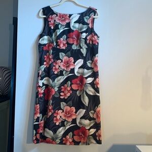 Elegant 100% silk, floral dress, Sz 10
